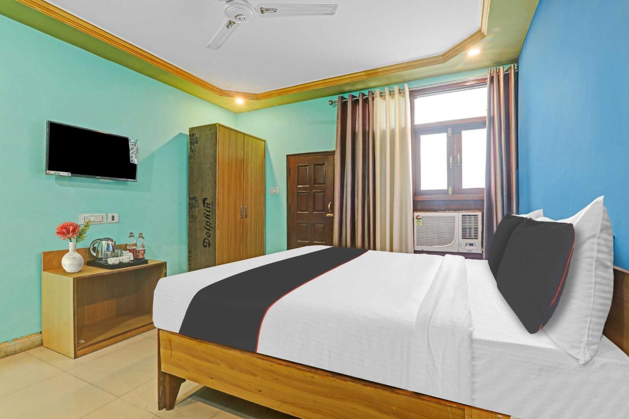 Collection O Premier Near Hazratganj Hotel Lucknow Ngoại thất bức ảnh