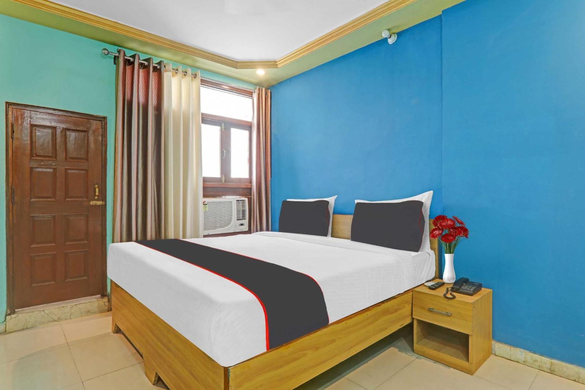 Collection O Premier Near Hazratganj Hotel Lucknow Ngoại thất bức ảnh