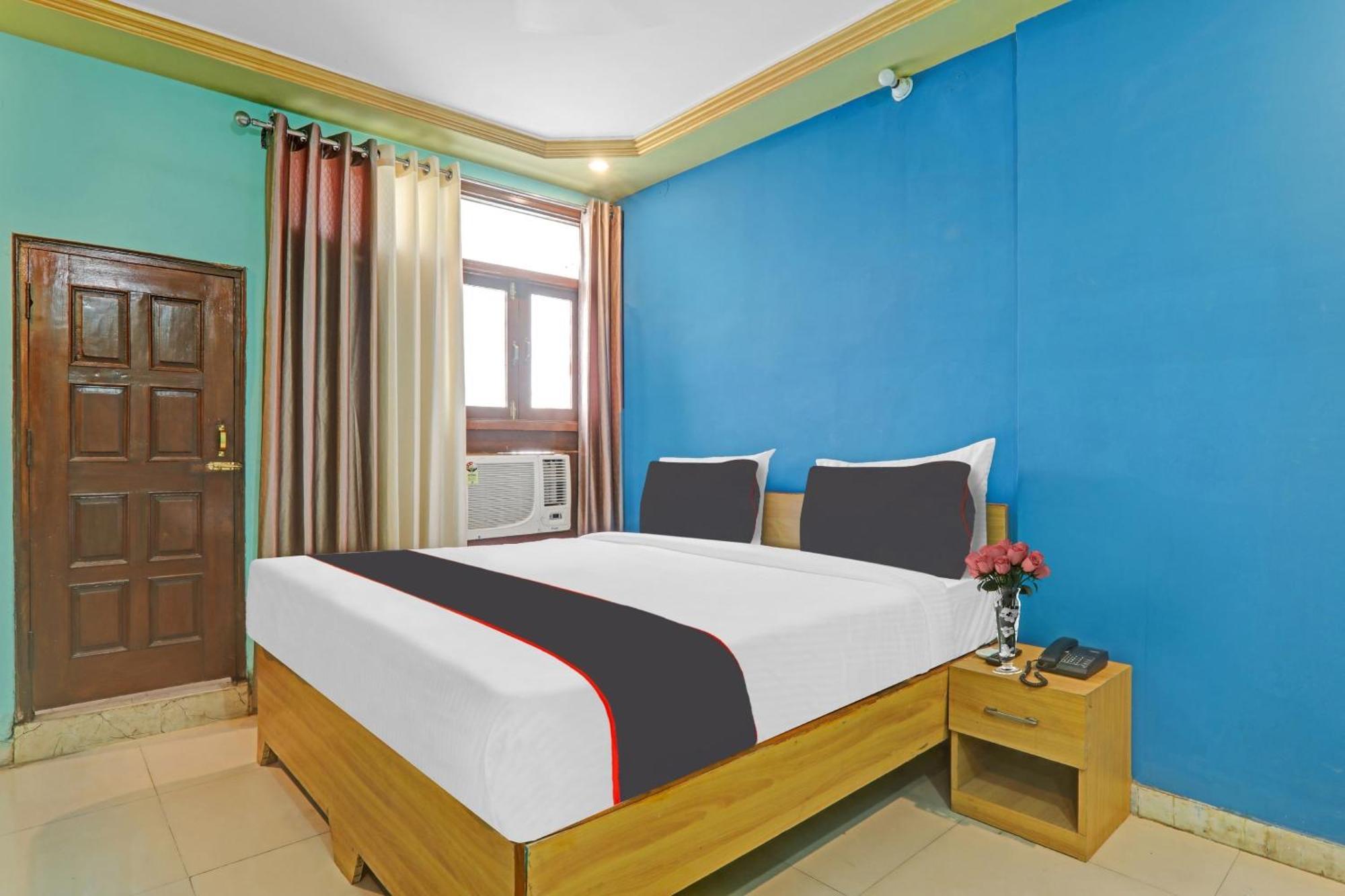 Collection O Premier Near Hazratganj Hotel Lucknow Ngoại thất bức ảnh